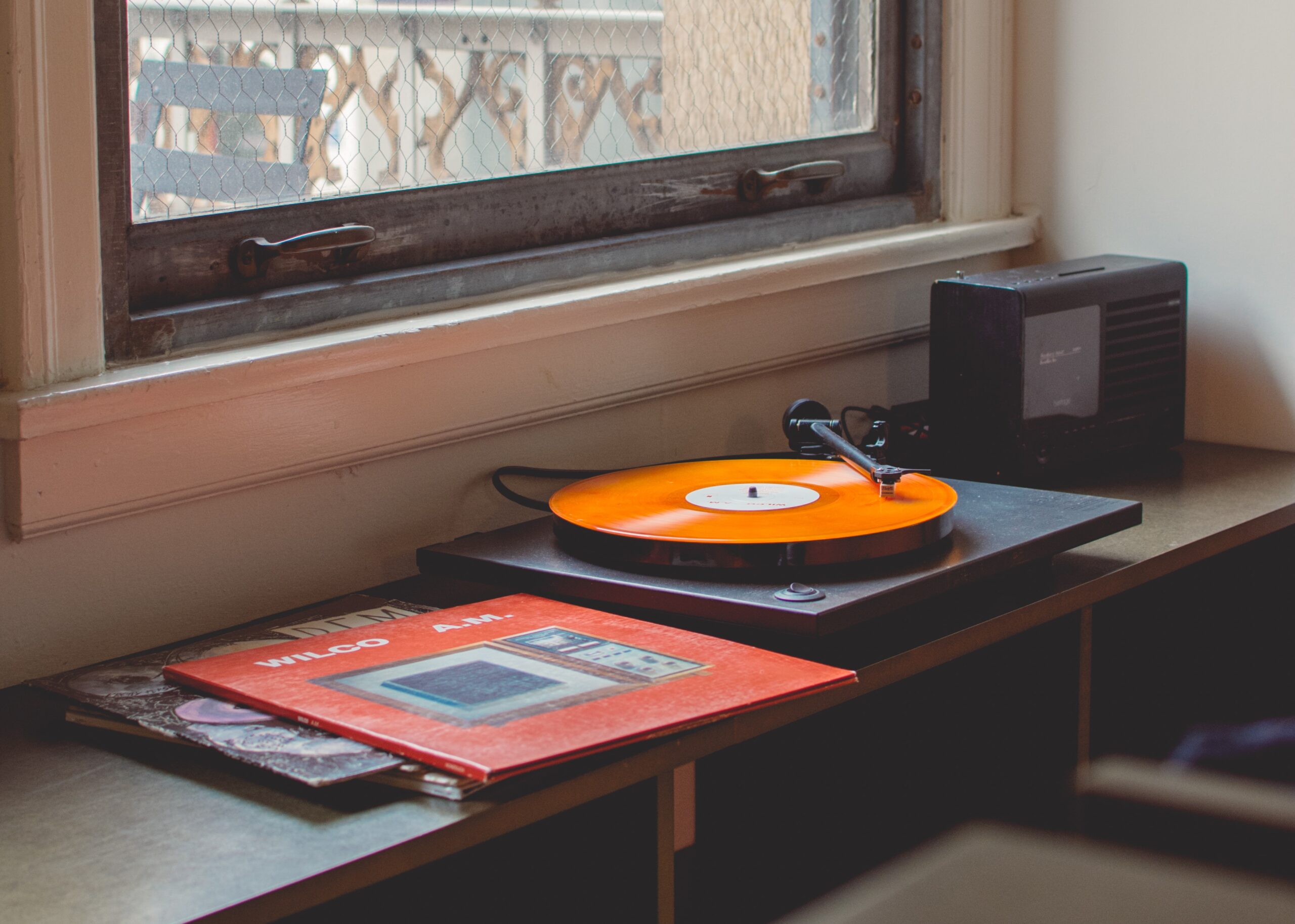 images/travis-yewell-F-B7kWlkxDQ-unsplash-scaled.jpg